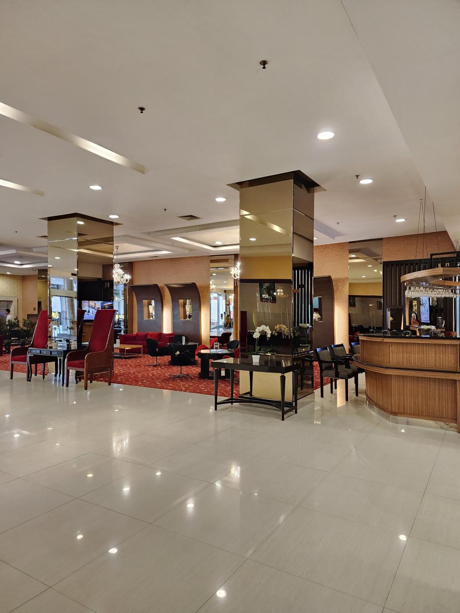 Nemuru Grand Serpong Panunggangah المظهر الخارجي الصورة