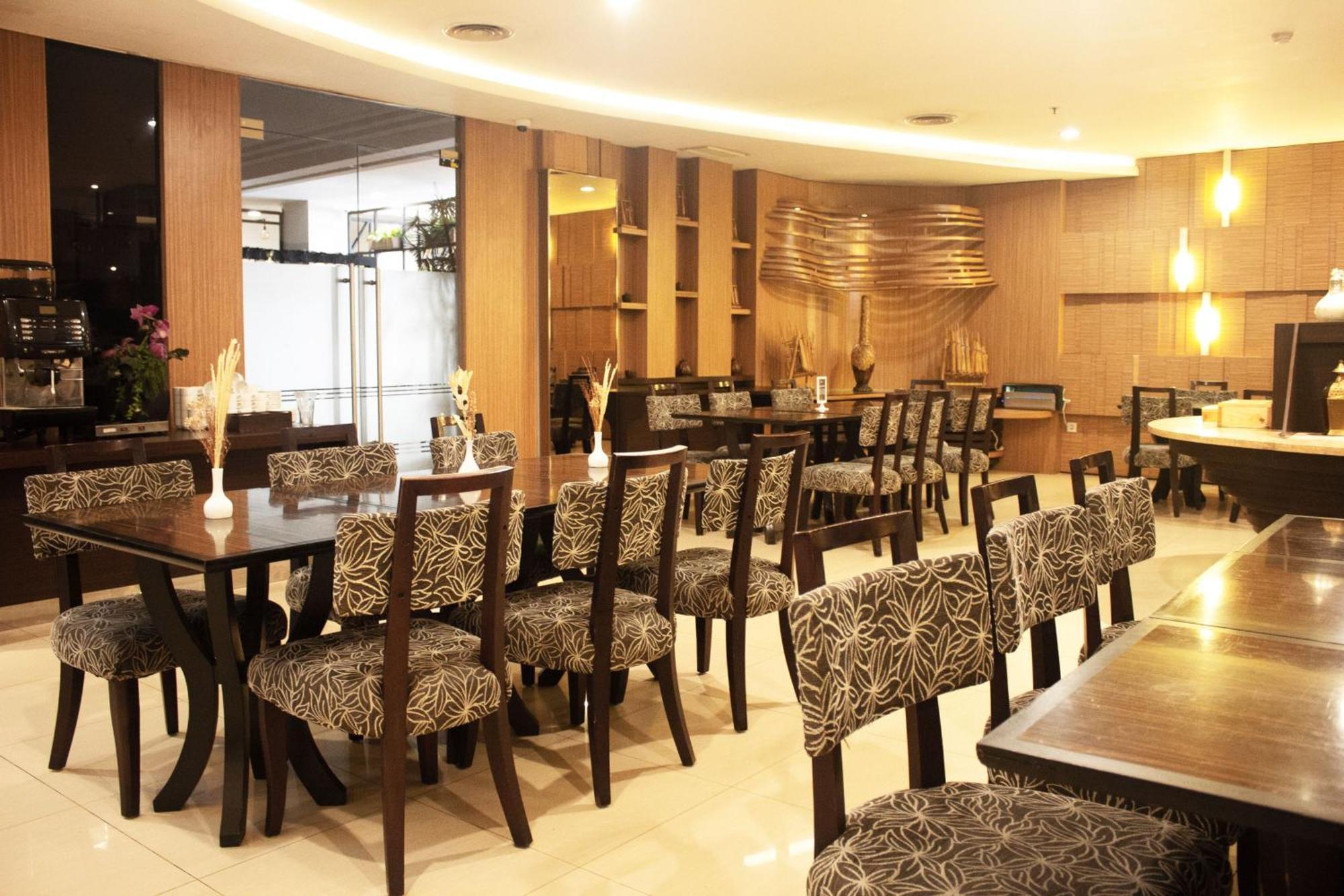 Nemuru Grand Serpong Panunggangah المظهر الخارجي الصورة